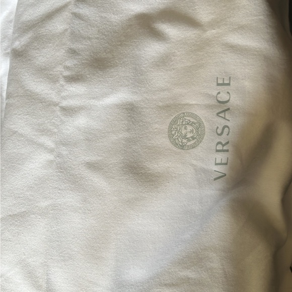 NEW Versace Medusa Aveitas pump - Picture 8 of 9